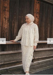 (Category: ) located in . Submitted by lovebaju (Listing ID 1421450695, Image 1). Description: .