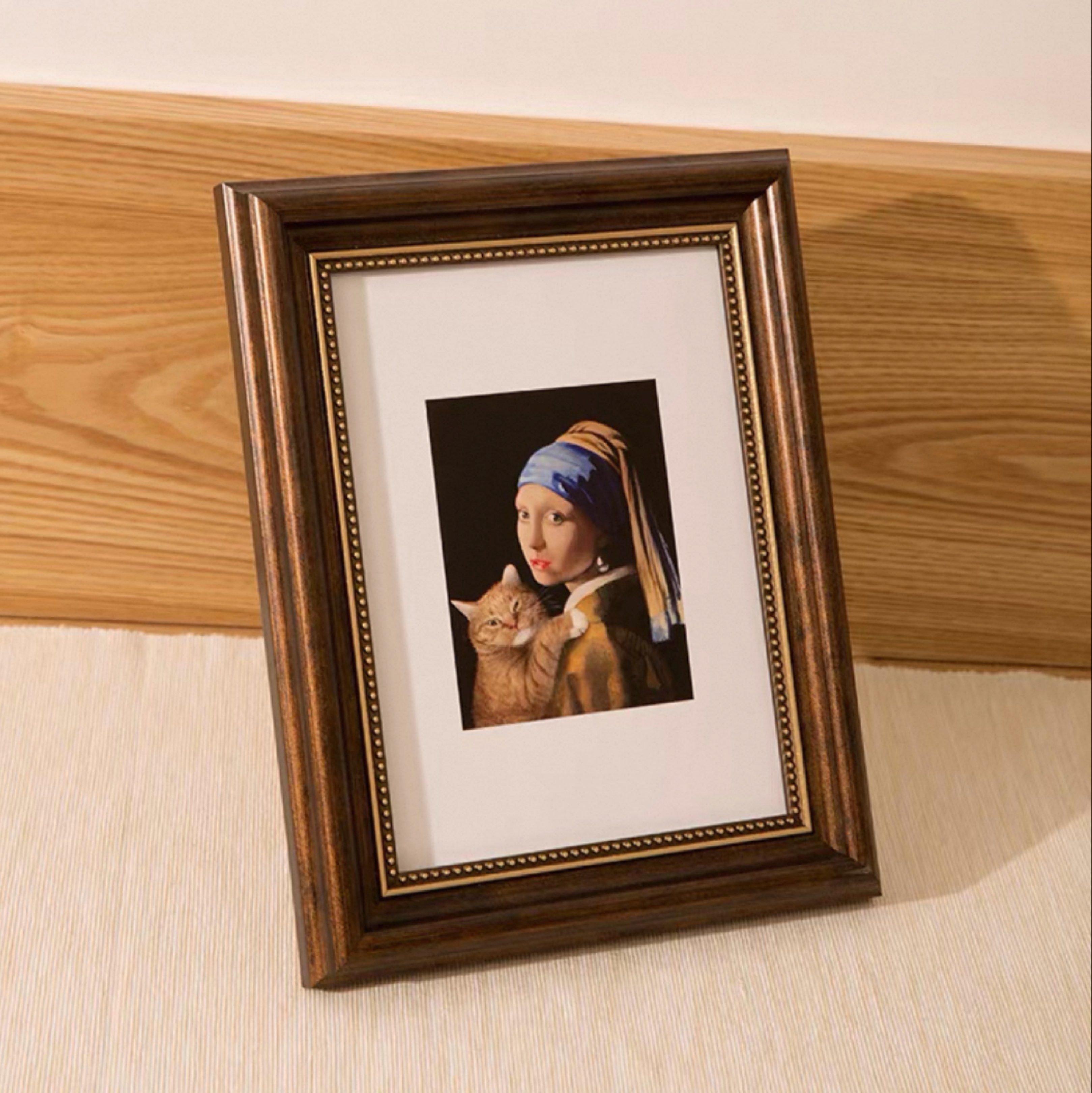 Photo frames (Category: Frames & Pictures) located in Singapore. Submitted by inbwtnsize (Listing ID 1421301512, Image 1). Description: Used once. Good for 4R photos. 10.2cm x 15.2xm Whole set of 5 at $20 .