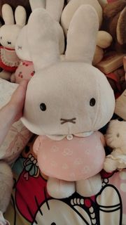 (Category: ) located in . Submitted by yuukina (Listing ID 1421422243, Image 1). Description: .