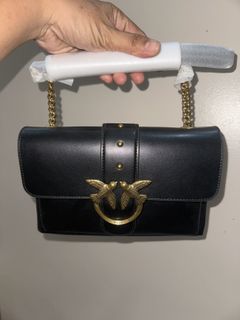 (Category: ) located in . Submitted by mavsthriftstore (Listing ID 1421388784, Image 1). Description: .