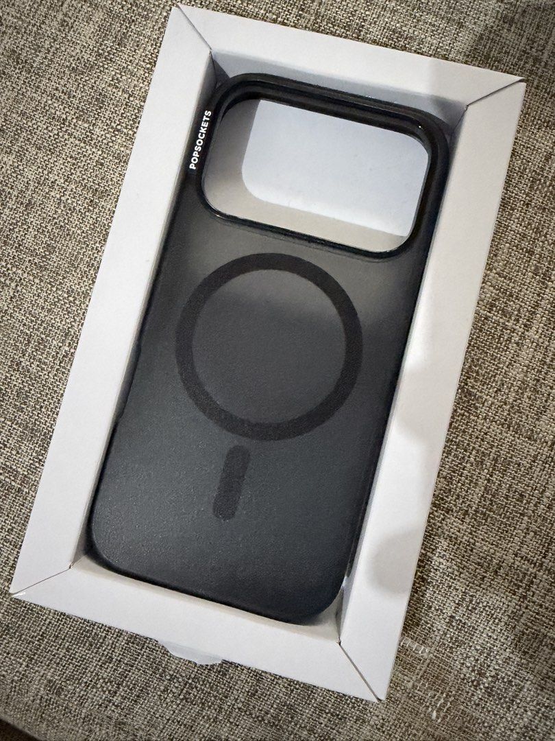 POPSOCKETS MAGSAFE IPHONE 17 PRO (Category: Cases & Sleeves) located in Manila. Submitted by jleiz (Listing ID 1421337033, Image 2). Description: For iphone 17 pro.
