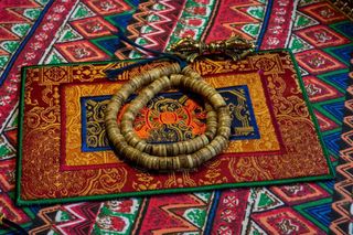 (Category: ) located in . Submitted by vclissetibetantique.777 (Listing ID 1417499473, Image 1). Description: .