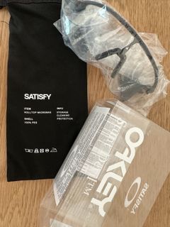 （分類：）位於 。 由 bondaroff 提交（商品編號 1407499969，圖片 1）。簡介： 。