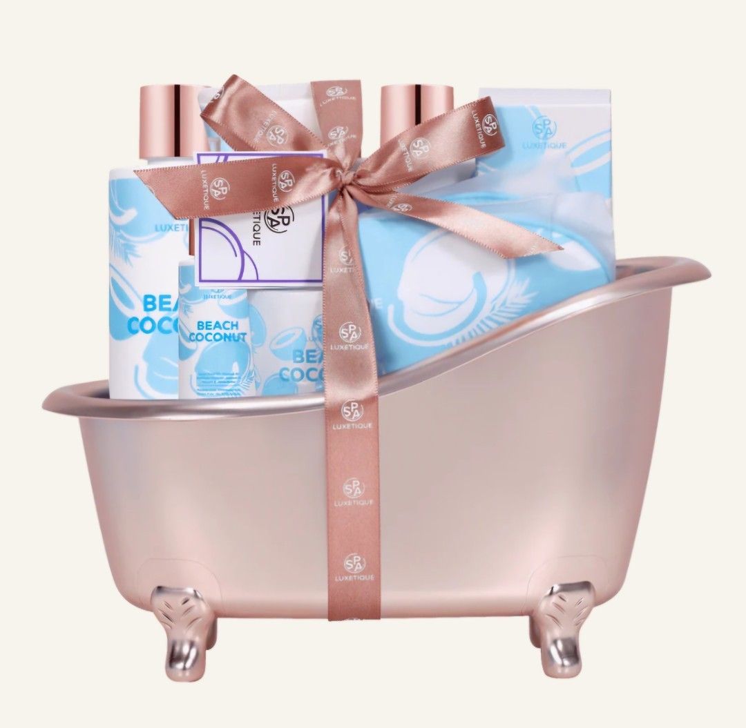 Spa Luxetique 8pcs Beach Coconut Bath Gift Set (Category: Bath) located in Manila. Submitted by ana_essentials56 (Listing ID 1421330901, Image 2). Description: Spa Luxetique 8pcs Beach Coconut Bathtub Bath Set P550 ♡FRAGRANCE Top notes: Coconut, Melon Middle notes: Raspberry, Marine, Rose Base notes: Amber, Vanilla INGREDIENTS Shower gel/Bubble bath: Coconut oil, Aloe, Vitamin E & Castor oil Body cream: Shea butter, Coconut oil, Sunflower seed oi