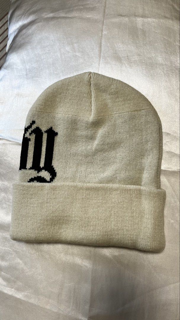 Stussy Cuff Beanie Old English (Category: Caps & Hats) located in Binan City. Submitted by declutteraliii (Listing ID 1421328007, Image 2). Description: Bought from Bangkok. Tried it only but wasn’t used. 🎈 MOP - Gcash / Bank transfer 🎈 LOC - Binan City, Laguna 🎈 MOD - Lalamove & J&T only ❕SF shoulder by the buyer 💎 RFS: Need funds ⚠️ Info/Description in each photos ⚠️ Payment first & screenshot payment ⚠️ No COD.