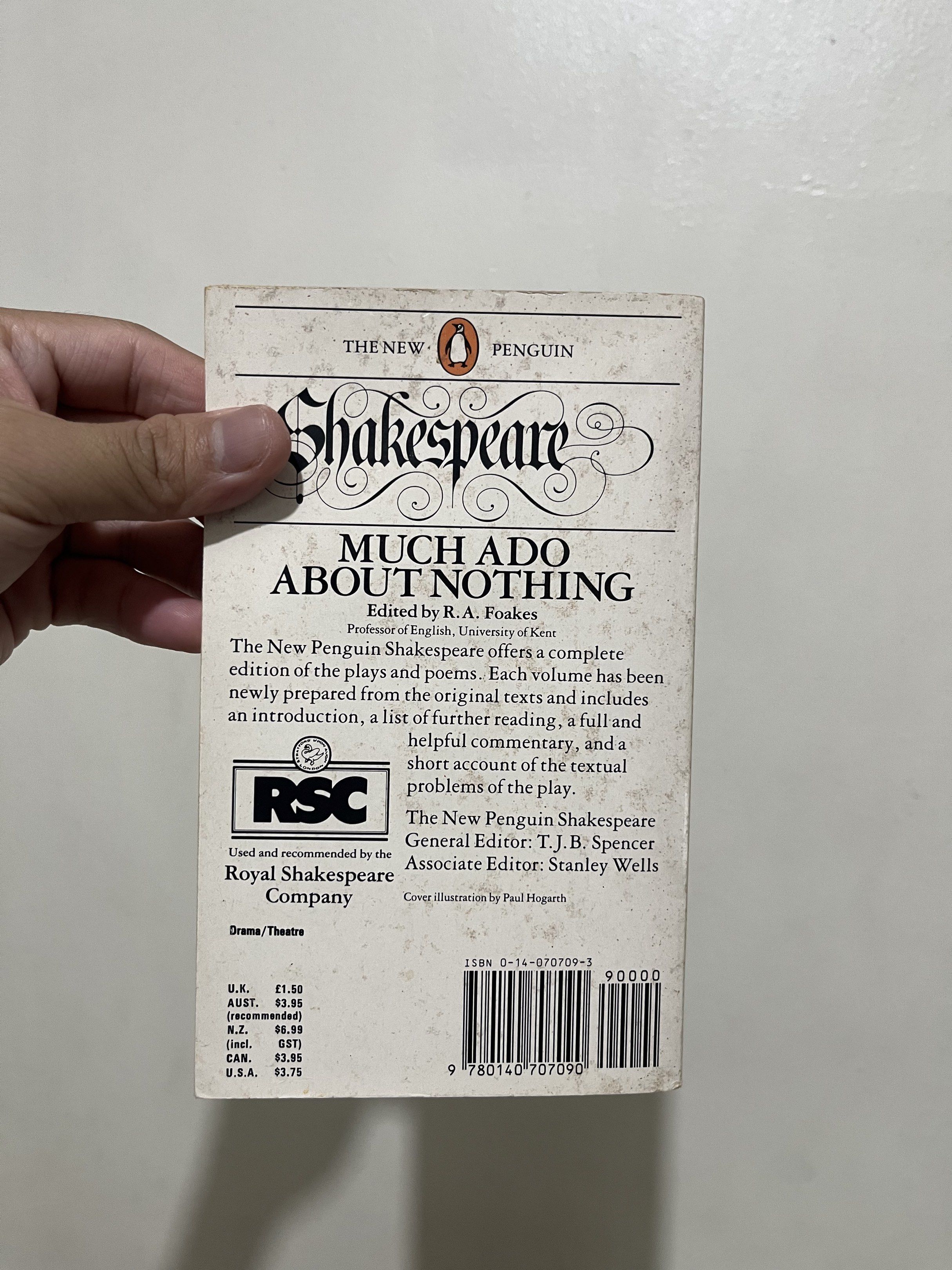 The New Penguin Shakespeare: Much Ado About Nothing (Category: Storybooks) located in Manila. Submitted by darthcauldrone66 (Listing ID 1421400152, Image 3). Description: - what you see is what you get - pm for more inquiries - manage your expectations - location: Manila - lalamove/LBC for shipping - can do meetups near DLSU.