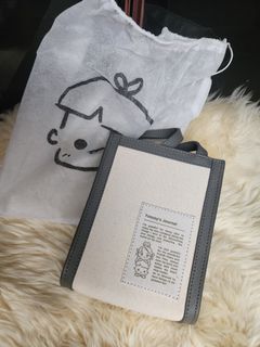 (Kategori: ) berada di . Dikirim oleh fiena.preloved (ID iklan 1302753585, Gambar 1). Deskripsi: .