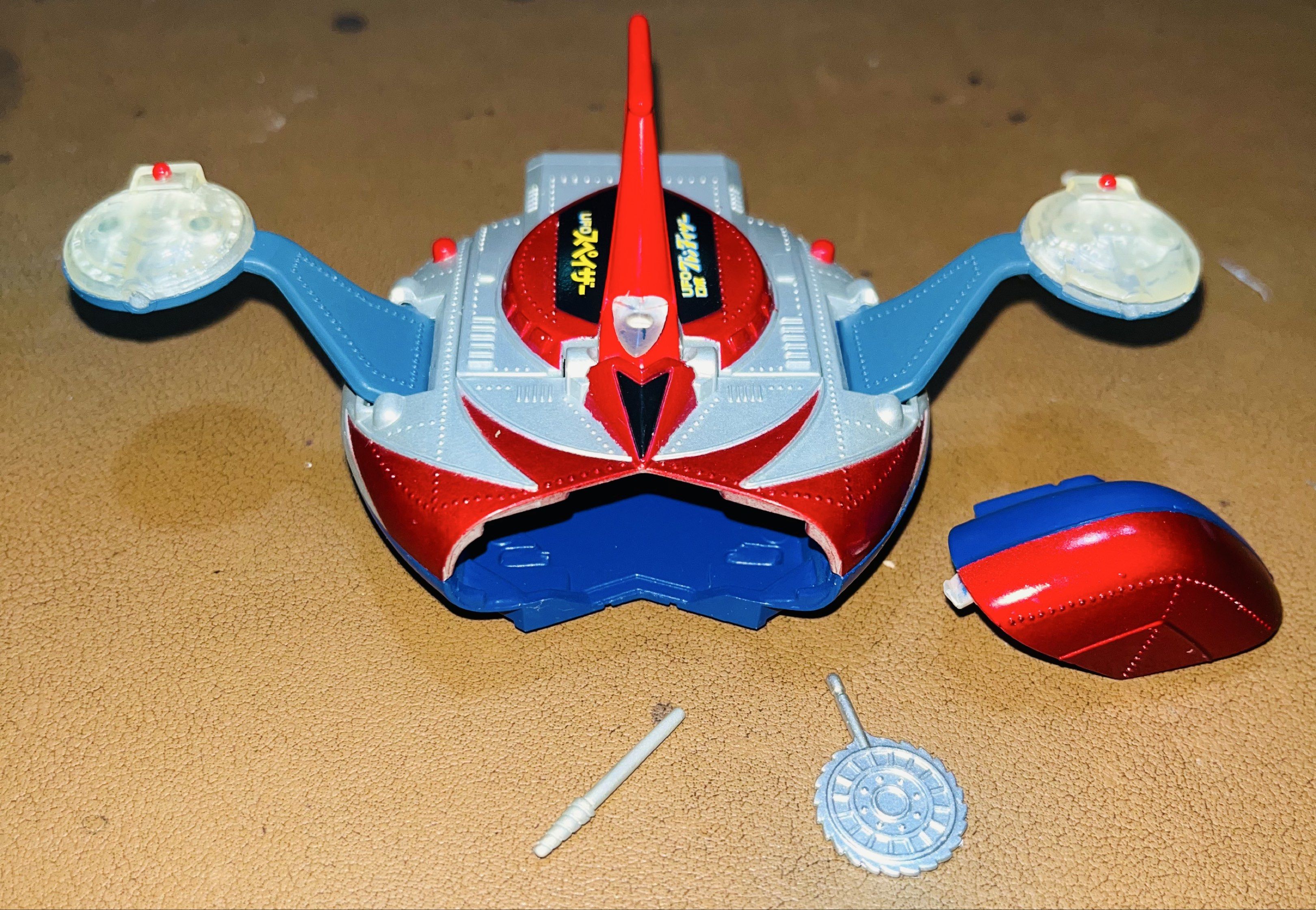 UFO Robo Grendizer Space Ship Toy (Category: Action & Battle Toys) located in Makati City. Submitted by mike.bewer (Listing ID 1421388404, Image 2). Description: For Sale: Grendizer Spazer with weapons As is. No issues Made in China L: 5” W: 2.5” Selling for P1,000 .