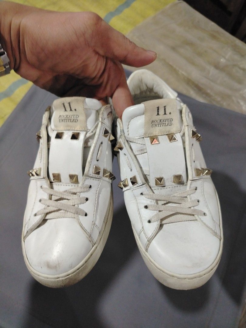 Valentino Garavani Studded Sneakers (Category: Sneakers) located in Midsalip. Submitted by shoesselector (Listing ID 1421395653, Image 2). Description: ✅👟Need Wash✅✅✅✅✅✅ - Valentino Garavani sneakers - White with gold-tone studs - Lace-up closure - Size 35.5 - Made in Italy - Textured sole.