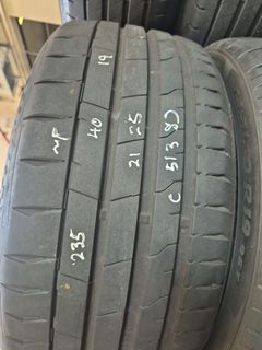 (Category: ) located in . Submitted by ls.tyres (Listing ID 1383960563, Image 1). Description: .