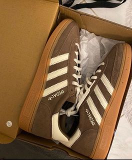 (Category: ) located in . Submitted by jualanrandomfiqri (Listing ID 1421556946, Image 1). Description: .