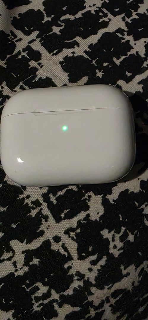 Apple AirPods Pro65561378786946111