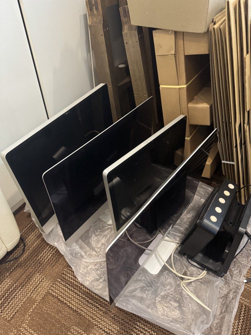Apple iMac Monitors - Multiple Available65605131029891110