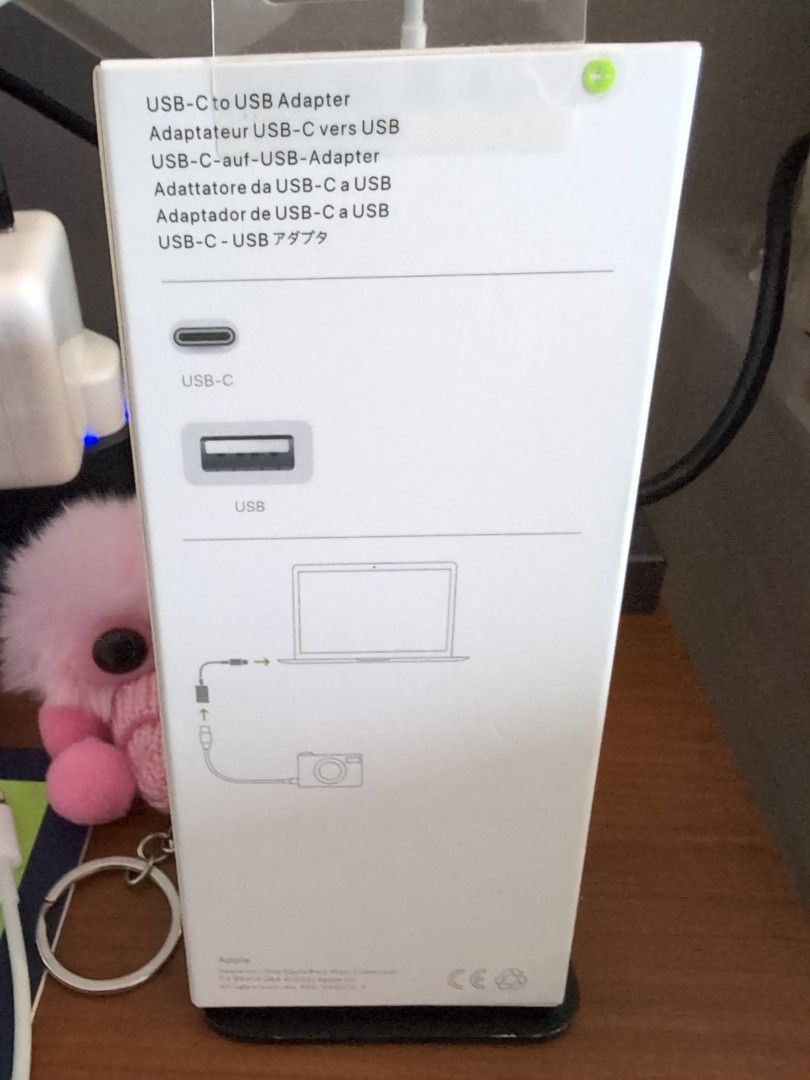 Apple USB-C to USB Adapter65561372074370111