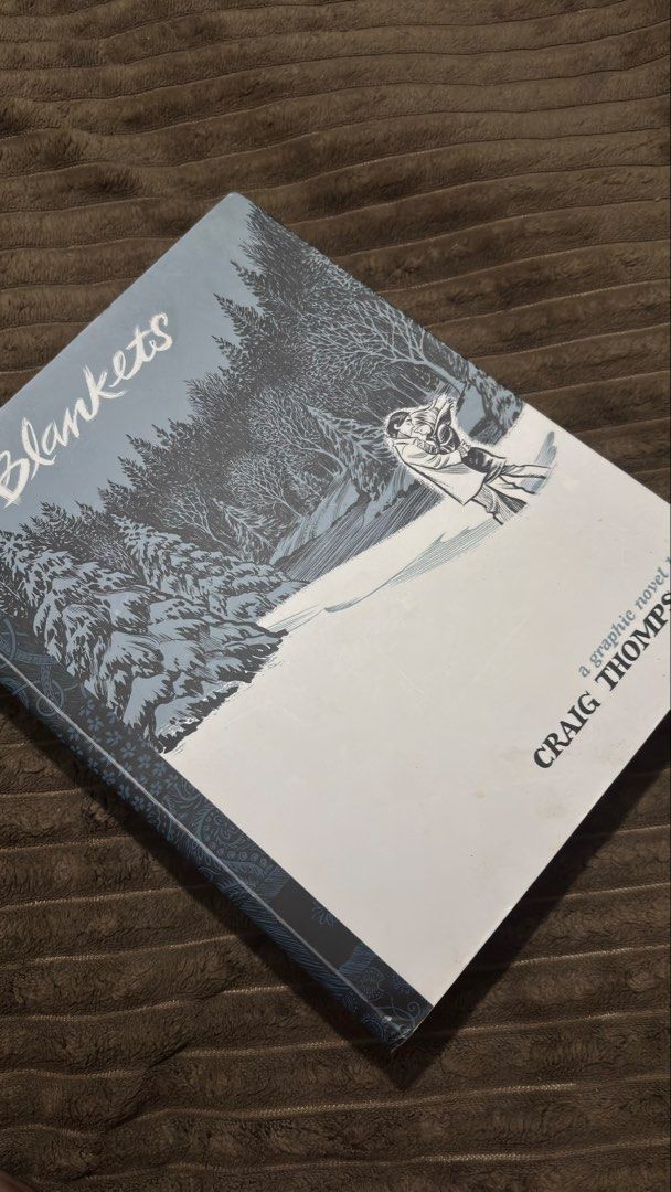 Blankets: A Graphic Novel by Craig Thompson (Category: Comics & Manga) located in Taguig. Submitted by fatzy24 (Listing ID 1421595925, Image 1). Description: .
