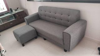 (Category: ) located in . Submitted by furnituresg (Listing ID 1421488122, Image 1). Description: .