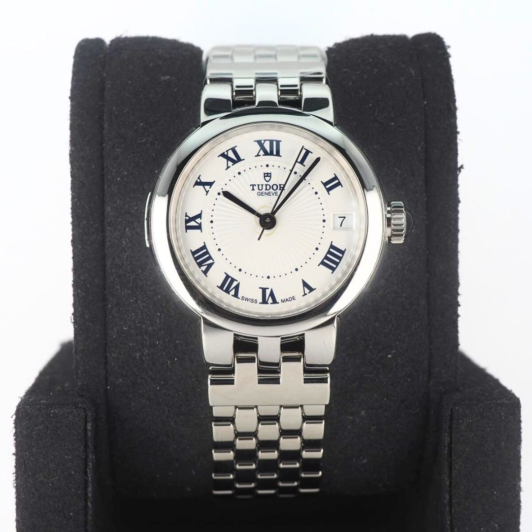 Brand New Jan 2026 Tudor Claire De Rose 34 35800 GA1133 (Category: Watches) located in Singapore. Submitted by galacticwatch.sg (Listing ID 1421520651, Image 1). Description: Brand New Jan 2026 Tudor Claire De Rose 34 35800 GA1133 Brand: Tudor Model: 35800 Dial: White Case Diameter: 34mm Original Box: Yes Original Cert: Yes Dated: Jan 2026 Warranty: 5 years warranty upon Original Date of purchase Remarks: Full Set, Unsized, Retail Price @ $4,280 