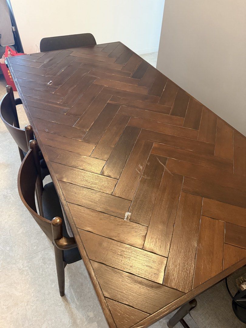 Commune Dining Table65561375779715111