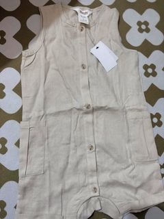 (Category: ) located in . Submitted by preloved_z137 (Listing ID 1421531708, Image 1). Description: .