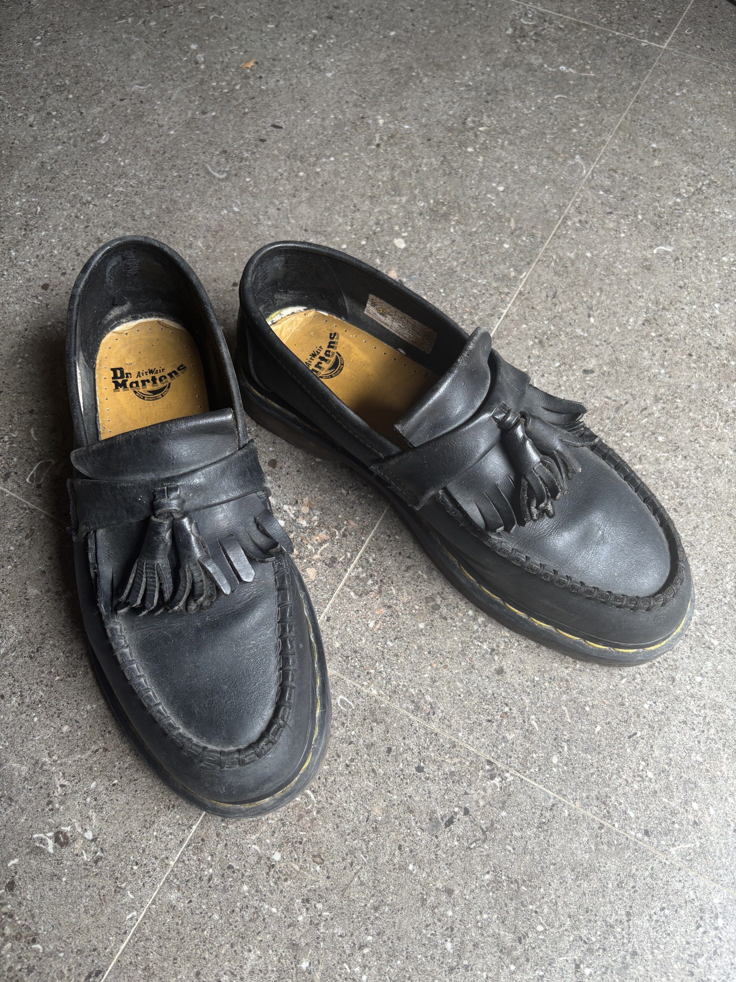 Dr. Martens Black Tassel Loafers (Category: Casual Shoes) located in Koronadal. Submitted by frlylcl (Listing ID 1421488210, Image 1). Description: Dr. Martens tassel loafers, needs a little bit of cleaning for I have not used them for a little while, still sturdy and can still go a long way. .