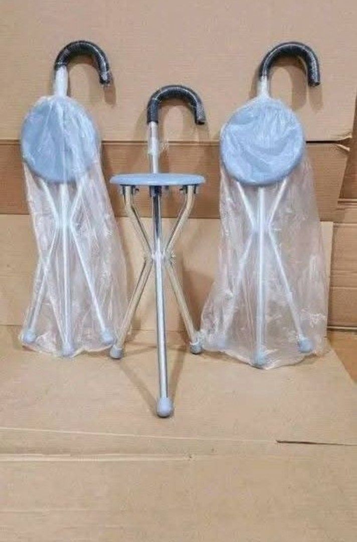 Folding Cane Seat with Seat (Category: Chairs) located in Manila. Submitted by rheatapdas75609 (Listing ID 1421593639, Image 1). Description: .