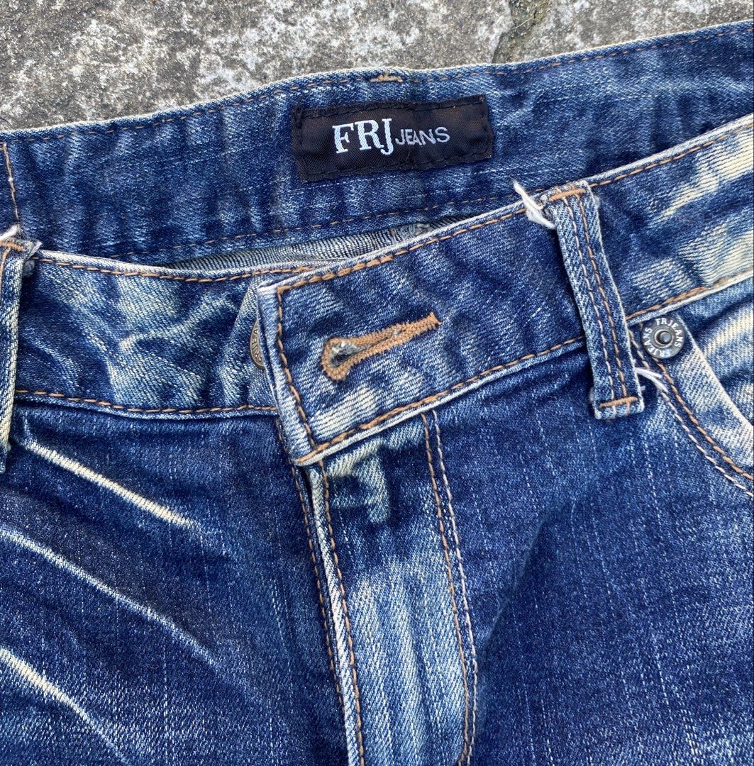FRJ Y2K Jeans Blue Denim Pants (Category: Jeans) located in Bacolod City. Submitted by 0411a (Listing ID 1421558001, Image 3). Description: - FRJ Jeans blue denim pants - Classic five-pocket design - Button and zipper closure - Faded wash effect for a vintage look - Straight leg cut - FRJ Jeans logo visible.