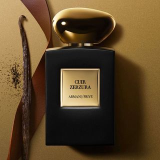 (Category: ) located in . Submitted by perfume.legend (Listing ID 1421454121, Image 1). Description: .