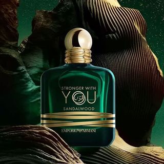 (Category: ) located in . Submitted by perfume.legend (Listing ID 1421459356, Image 1). Description: .