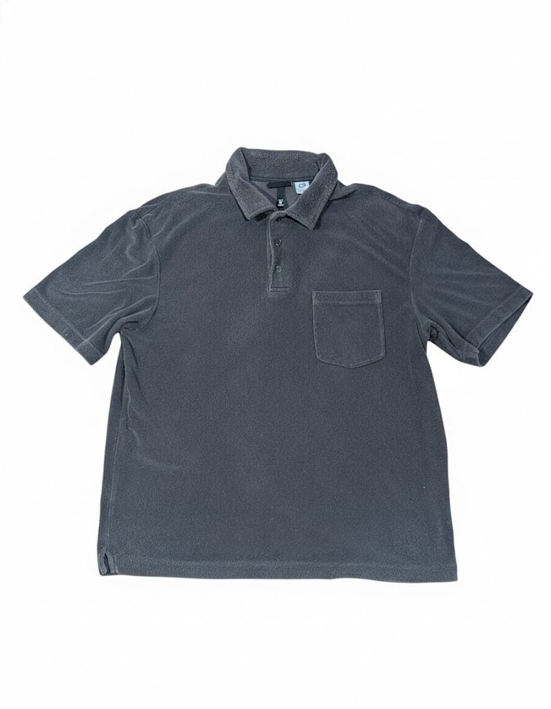 H&M Dark Gray Terry Towel Polo (Category: Tshirts & Polo Shirts ) located in Manila. Submitted by fromsiah (Listing ID 1421568337, Image 1). Description: Pre-owned H&M Dark Gray Terry Towel Polo (Not thrifted) SIZE: Medium on tag DIMENSIONS: Width - 23in Length - 28in CONDITION: 9/10 ISSUE: Signs of usage Color may vary due to lighting.