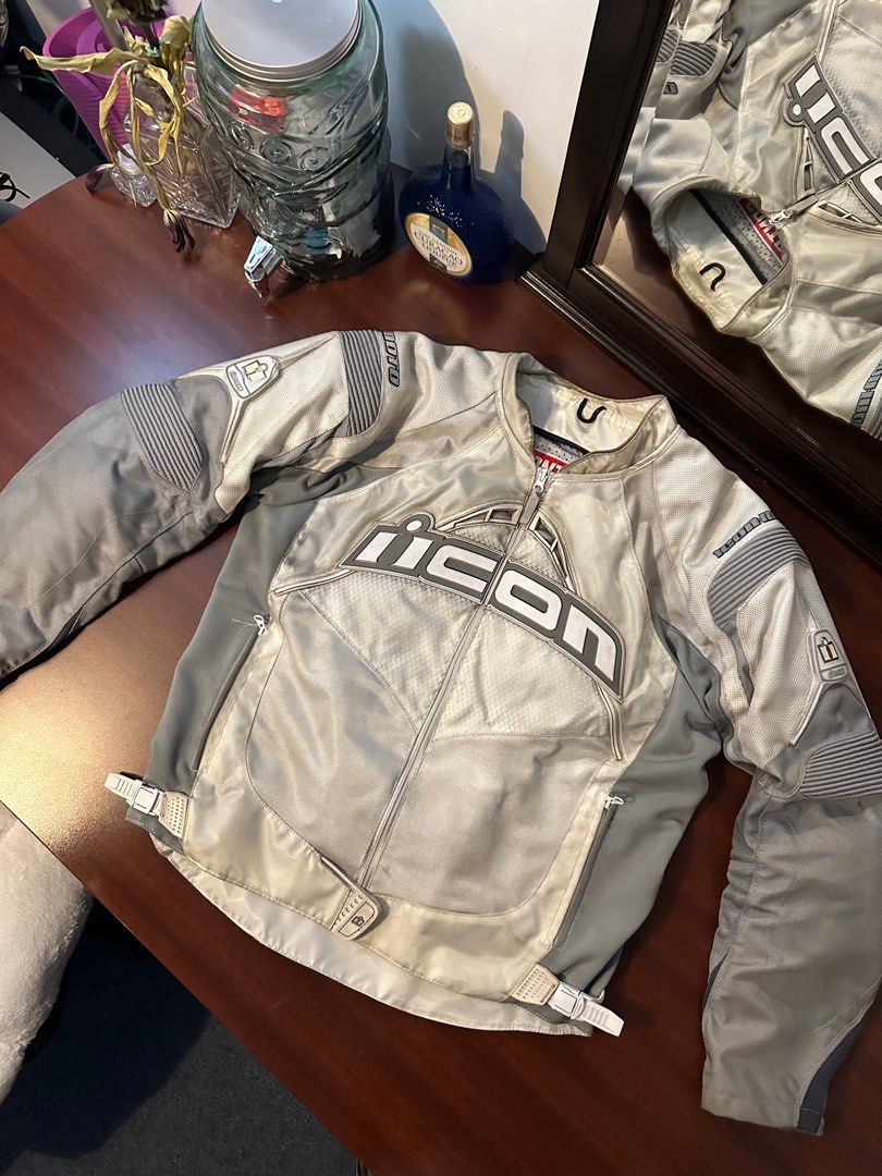 Icon Contra Textile Motorcycle Jacket - XL (Category: Coats, Jackets and Outerwear) located in Quezon City. Submitted by calebkale1 (Listing ID 1421600694, Image 1). Description: Icon Contra motorcycle jacket Padded: back, shoulder and elbow Size: XL L:27 W:24 - Zippered pockets - Adjustable waist straps - Mesh lining - 'Textile Jacket Care' tag.