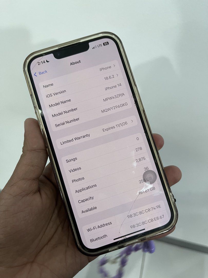 IPhone 14 256 (White) (Category: iPhone 14 Series) located in Paranaque City. Submitted by ejayepocsipe03 (Listing ID 1421596992, Image 3). Description: FOR SALE! FOR SALE! Iphone 14 256GB (White) Price: 24,000 ✔️No Issues can pass as new (Personal Use) ✔️Truetone & Face ID Working ✔️NTC Approved ✔️Factory Unlocked | Openline ✔️Clean Apple ID ✔️100% Battery Health ✔️With Original Box and Cord ✔️DOP : October 2025, Under warranty PM Me! Location: 