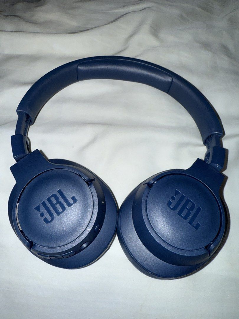 JBL Tune 720 BT