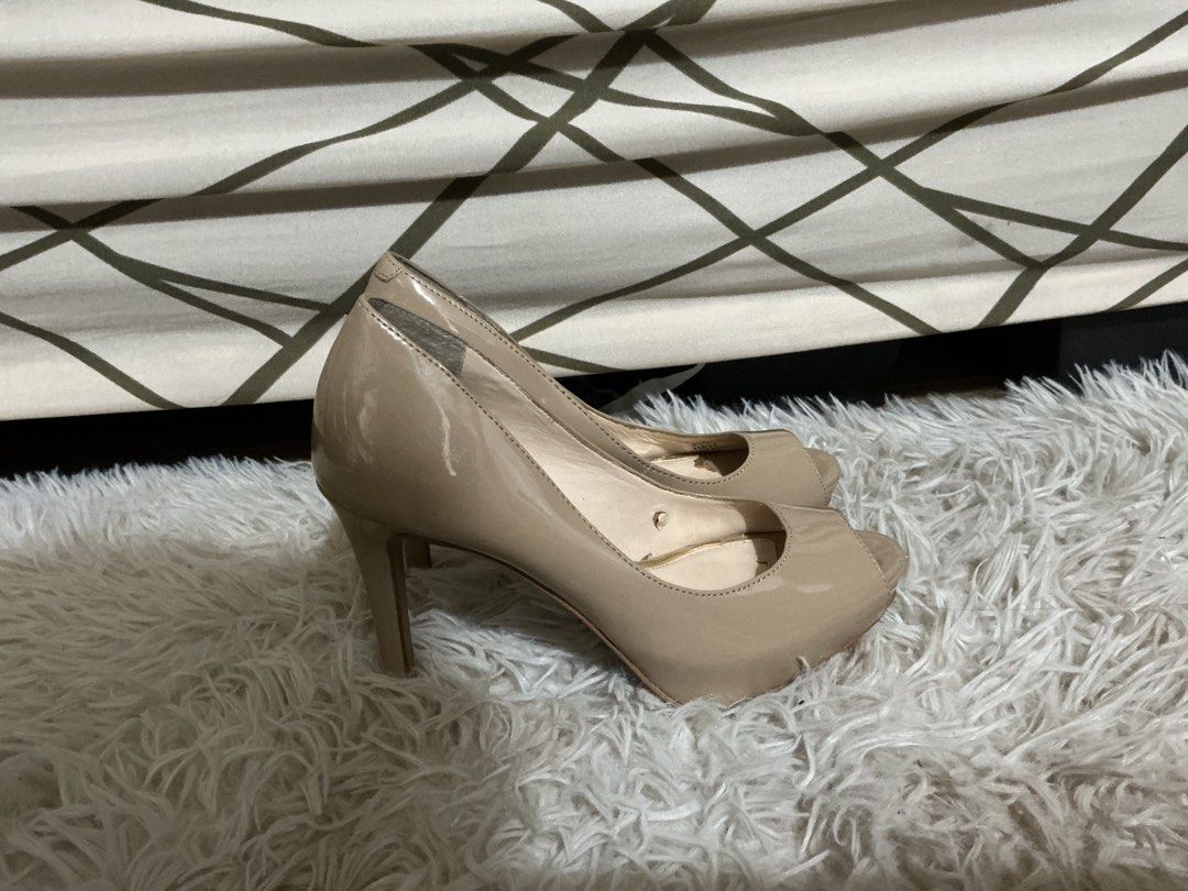 Jessica Simpson Peep Toe Heels (Category: Heels) located in Cavite. Submitted by mxdesiree (Listing ID 1421557018, Image 2). Description: - Jessica Simpson peep-toe heels - Neutral beige color - Platform sole - Stiletto heel - Gold inner sole - Ideal for special occasions - Adds sophistication to any outfit - Classic design for style and comfort.