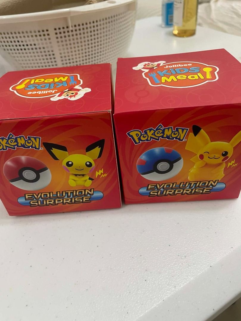 Jollibee Pokemon Evolution Surprise Vulpix and Ninetales Set, Hobbies ...