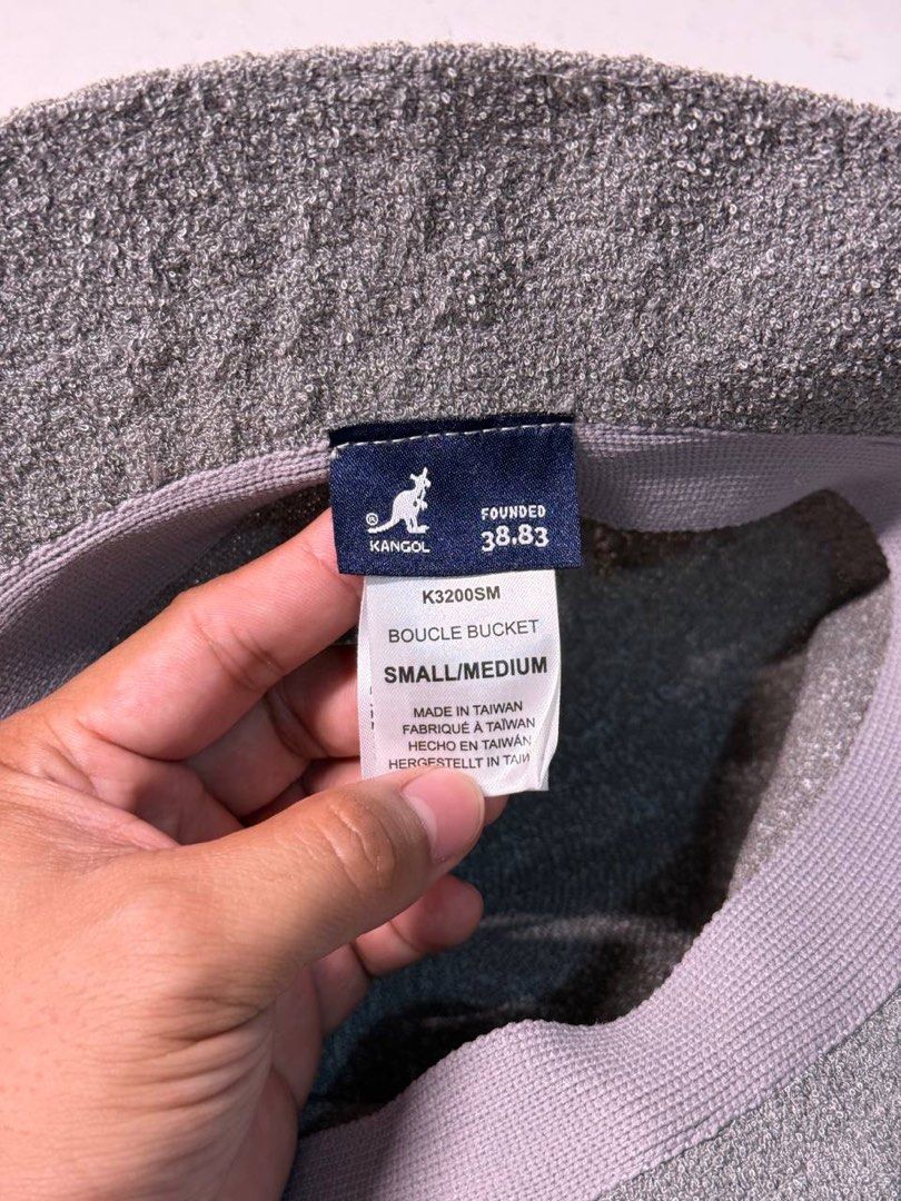 KANGOL BUCKET HAT (Category: Caps & Hats) located in Tacloban City. Submitted by coachfinds (Listing ID 1421558079, Image 3). Description: KANGOL BUCKET HAT SMALL/MEDIUM COLOR RATE: 9.5/10 CONDITION: 9.5/10 MINE: 999.