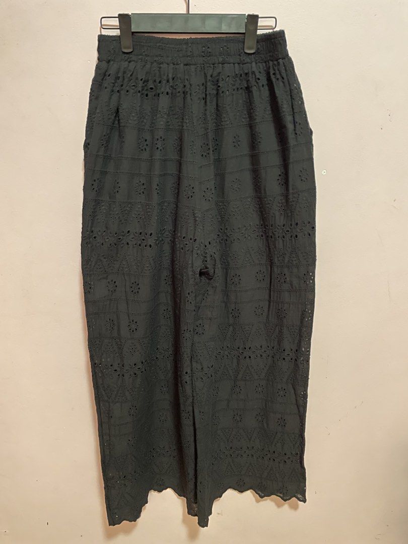 Korean Black Eyelet Wideleg Pants (Category: Jeans) located in Infanta. Submitted by chokimon (Listing ID 1421603106, Image 2). Description: Solid black eyelet pants Features: - Elastic waistband (waist from 26 up to 38 inches) Length: 39.5 inches - Two side pockets - Wide leg design - Intricate eyelet detailing - Lightweight fabric, ideal for warm weather/ summer ootd - Made in Korea.