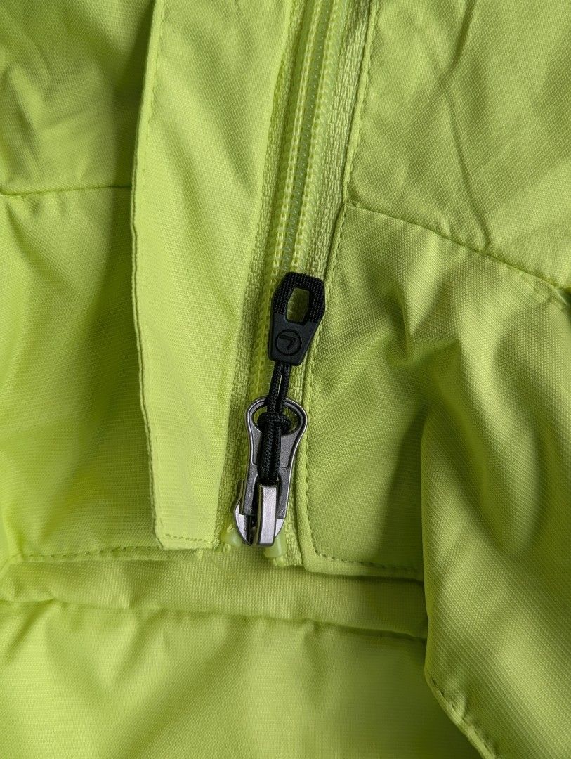 LANDAS Rain Jacket 24 W /28 L Packable hood (Category: Coats, Jackets and Outerwear) located in Labo. Submitted by mjcrisostomo00 (Listing ID 1421600536, Image 2). Description: LANDAS Rain Jacket 24 W /28 L Packable Hood LIKE NEW CONDITION 400 PLUS SHIPPING 📍 camarines norte bicol.