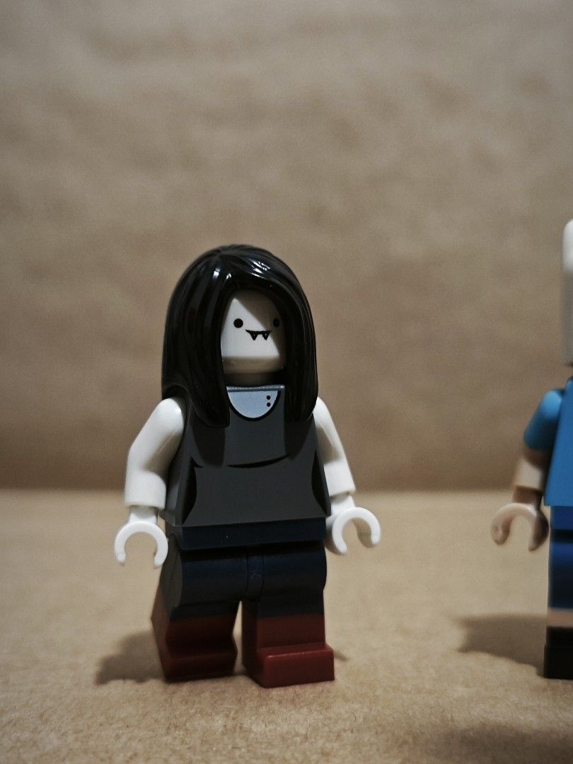 Lego Adventure Time Minifigures (Category: Lego & Building Sets) located in Bulacan. Submitted by _zimo (Listing ID 1421592598, Image 2). Description: Finn minifigure remaining..