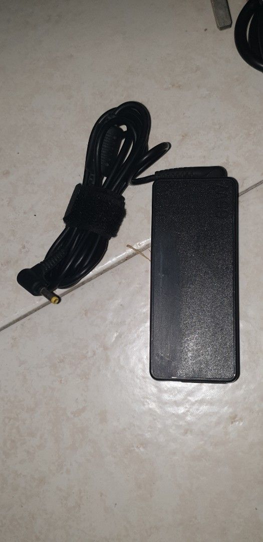 Lenovo Laptop Charger 20V 3.25A