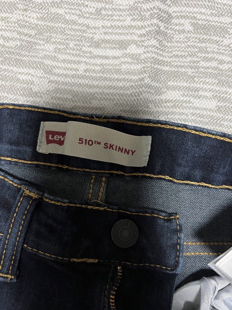 Levi's 510 Skinny Jeans (Category: Jeans) located in Angeles City. Submitted by chiccharm (Listing ID 1421568525, Image 3). Description: - Levi's 510 Skinny Jeans - Dark wash - Classic five-pocket design - Zip fly and button closure - Levi's logo on back pocket - Slim fit - Denim material - Ideal for everyday use.