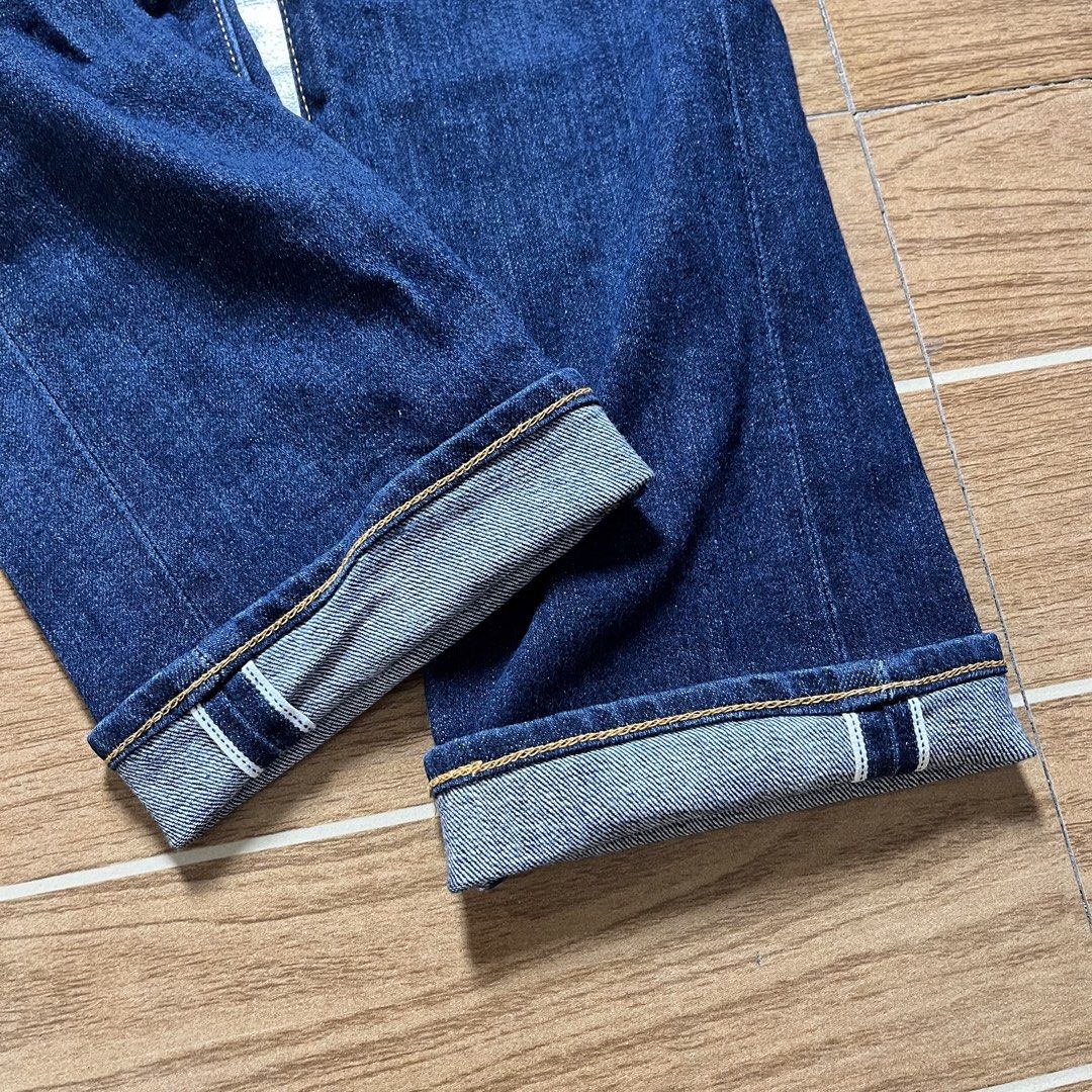 Levi's 511 Selvedge Denim Jeans (Category: Jeans) located in Calamba. Submitted by _limitedsupply (Listing ID 1421596005, Image 3). Description: Levi's 511 Selvedge Denim Jeans Made in Japan Size: 30 - 31 Laid Flat Measurements: Waist: 15.5 inches Length: 41.3 inches Inseam: 32.5 inches Hip: 18 inches Thigh: 11 inches Leg Opening: 6.7 inches Front Rise: 10.5 inches Back Rise: 13 inches Condition: Very Good Flaws: Normal Signs of Wear! 🏷️₱2,550 +