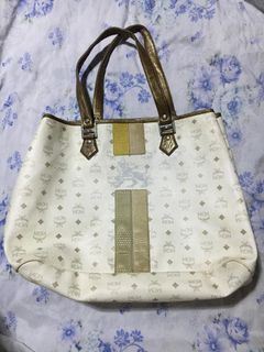 (Category: ) located in . Submitted by thriftyzx (Listing ID 1421582722, Image 1). Description: .