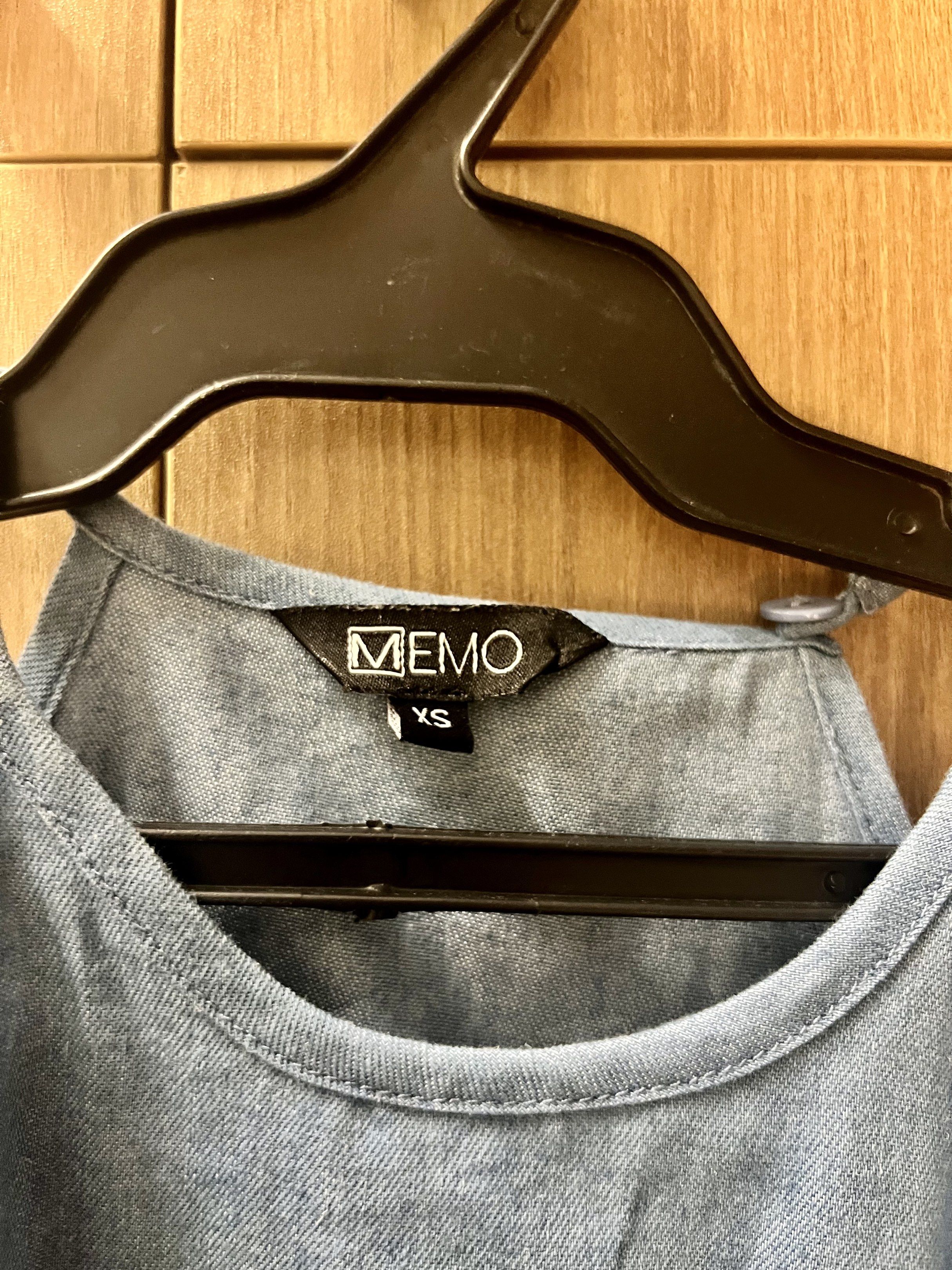 Memo Denim Halter Top XS (Category: Blouses) located in Quezon City. Submitted by geriibear (Listing ID 1421588329, Image 2). Description: round neckline flowy bought for 1250.