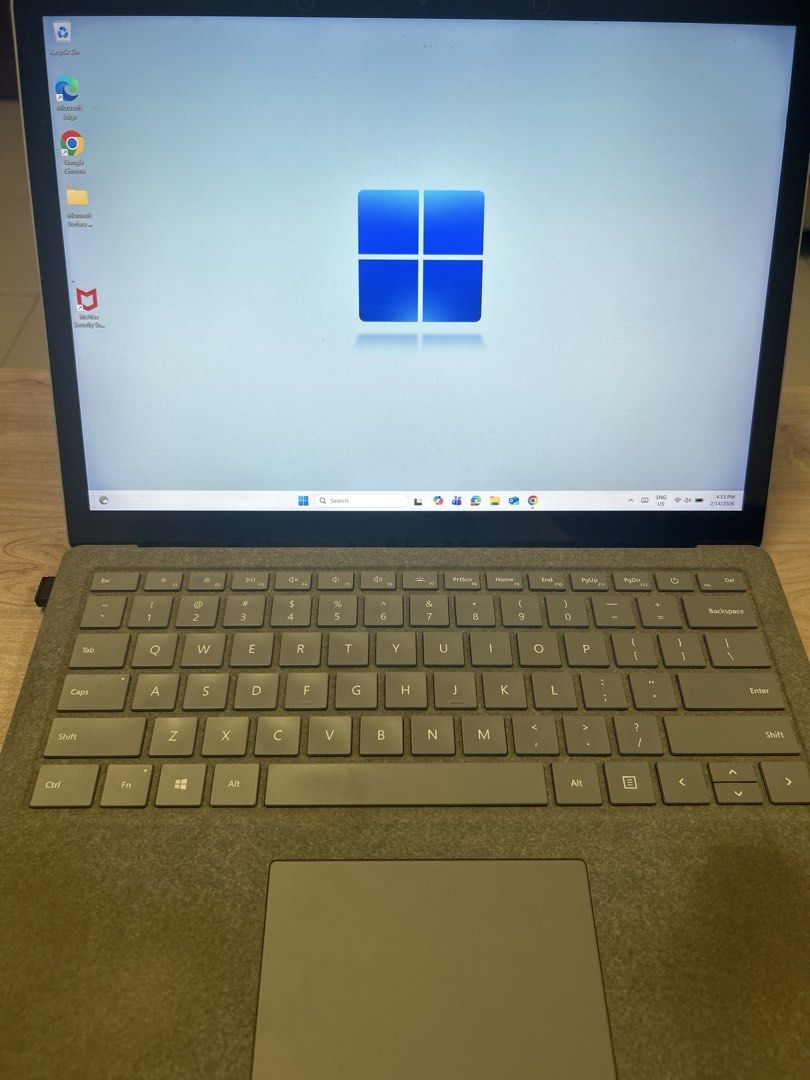 Microsoft Surface Laptop 2 65561371783042114