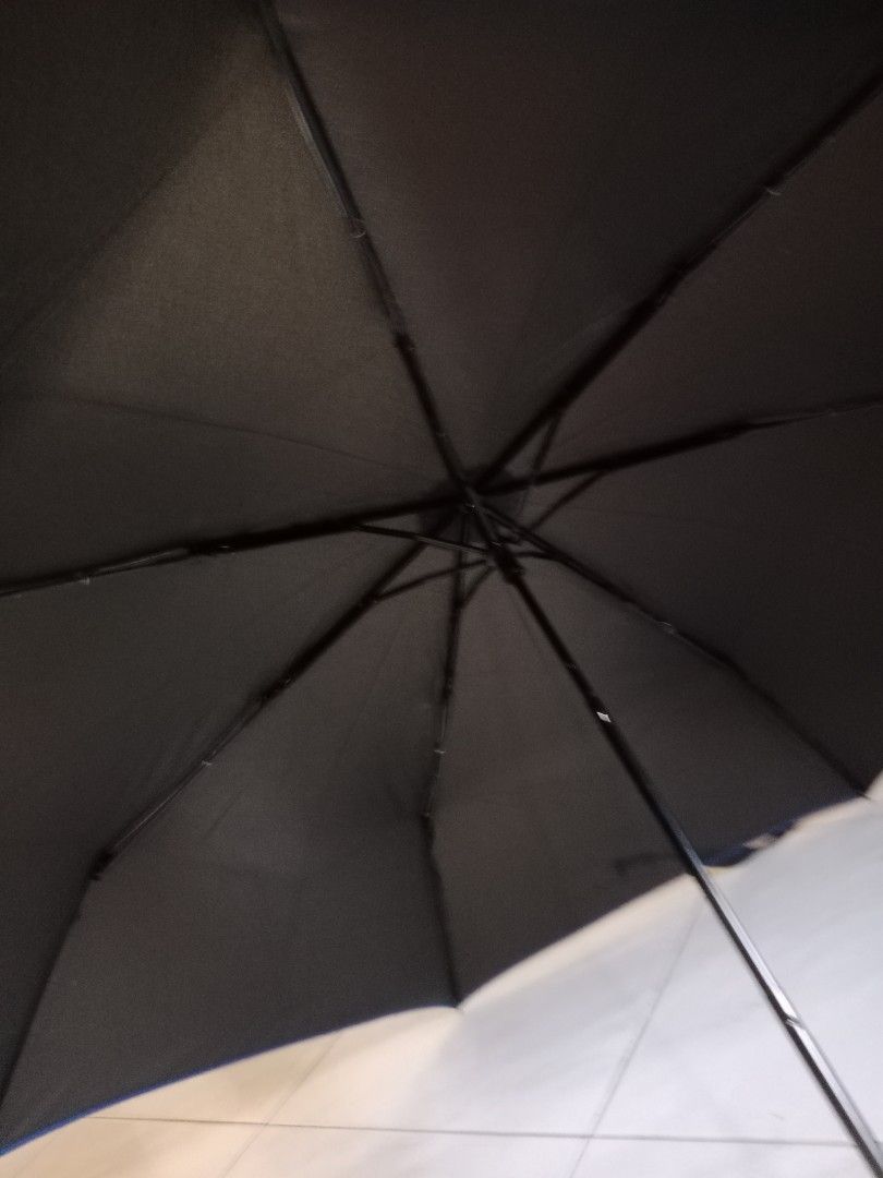 Mizuno Black Umbrella (Category: Umbrellas) located in Polangui. Submitted by cornerbags_shoes (Listing ID 1421548209, Image 3). Description: Japan surplus - Black Mizuno umbrella - Features blue trim - Mizuno logo visible - Compact folding design - Silver handle - Made in China.