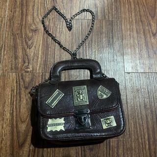 (Category: ) located in . Submitted by ryuaku (Listing ID 1421600028, Image 1). Description: .