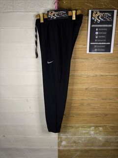 (Category: ) located in . Submitted by pormanation_thrift_store (Listing ID 1421459862, Image 1). Description: .