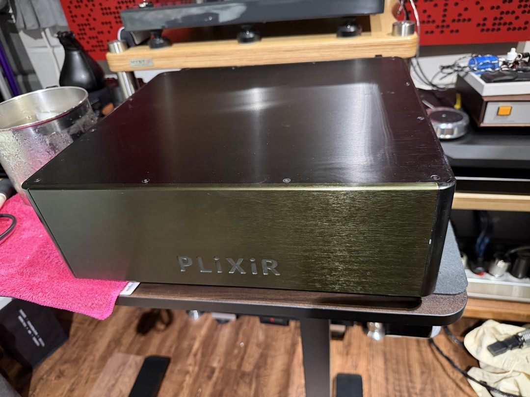Plixir Balanced Power Conditioner - Elite BAC300065561392123905112