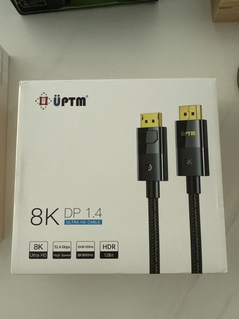 ÜPTM 8K DP 1.4 Ultra HD Cable65561372260355110