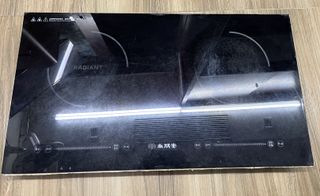 （分類：）位於 。 由 lva.loop 提交（商品編號 1421532568，圖片 1）。簡介： 。